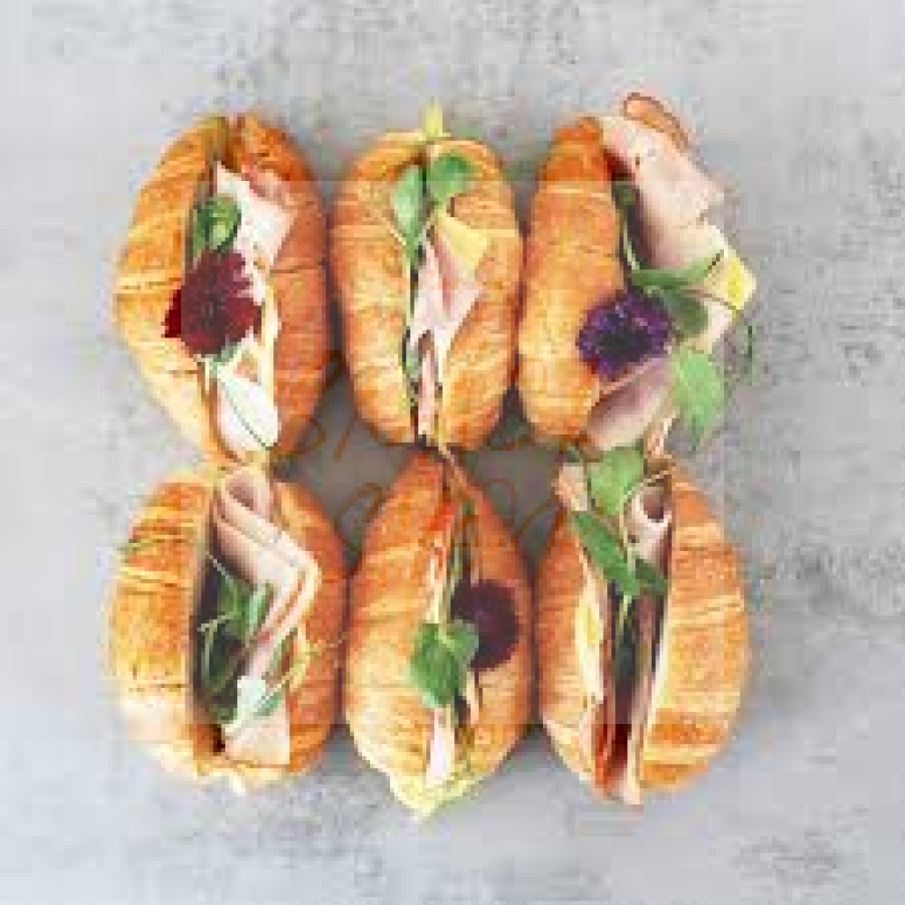 Mini croissant s uherským salámem